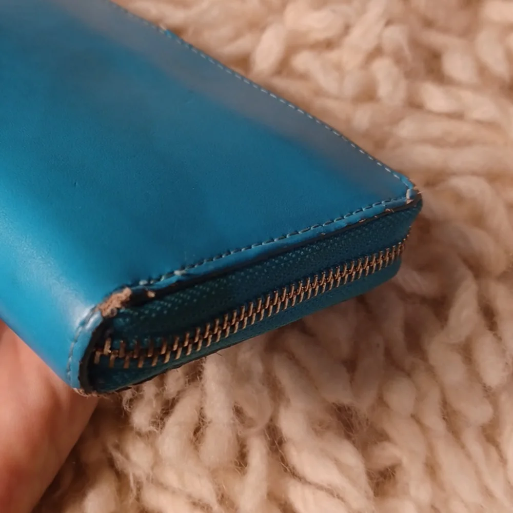 Wallet - Picture 5 of 15